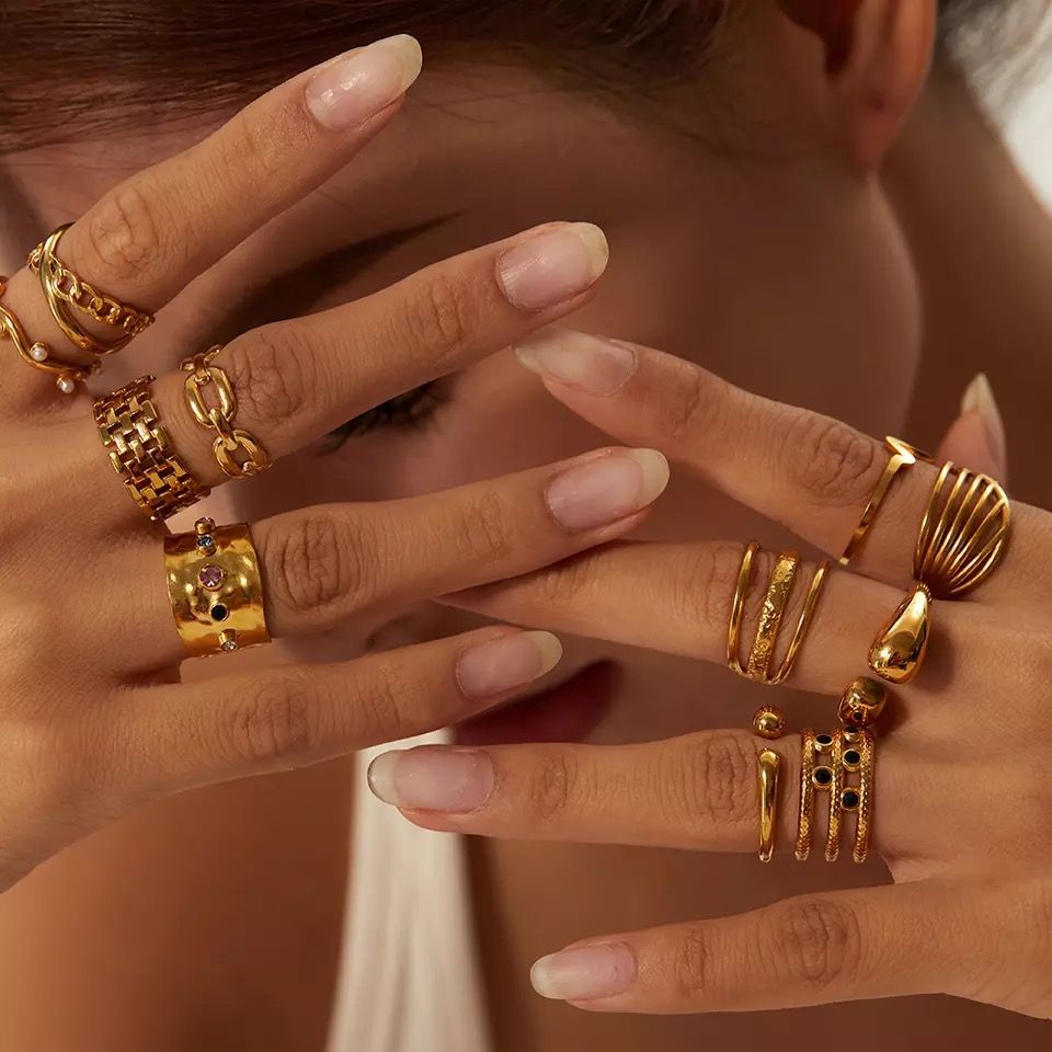 Anillos